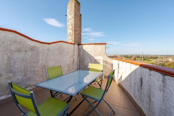 Casa Torvaianica Lägenhet Exteriör bild