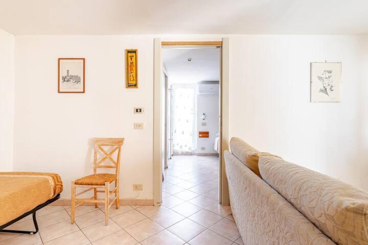 Casa Torvaianica Lägenhet Exteriör bild